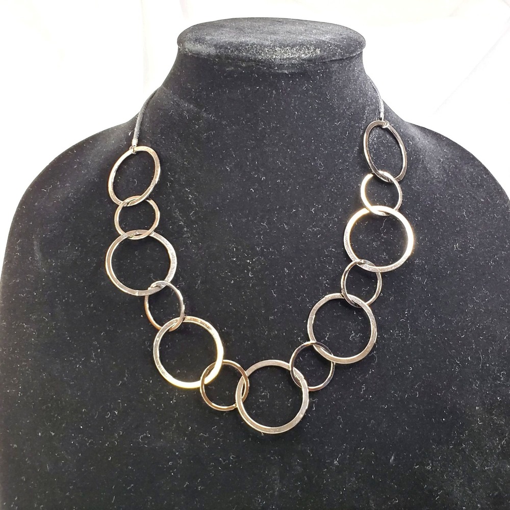 Two Statement necklaces Circles Silver and Grey - Picture 9 of 11